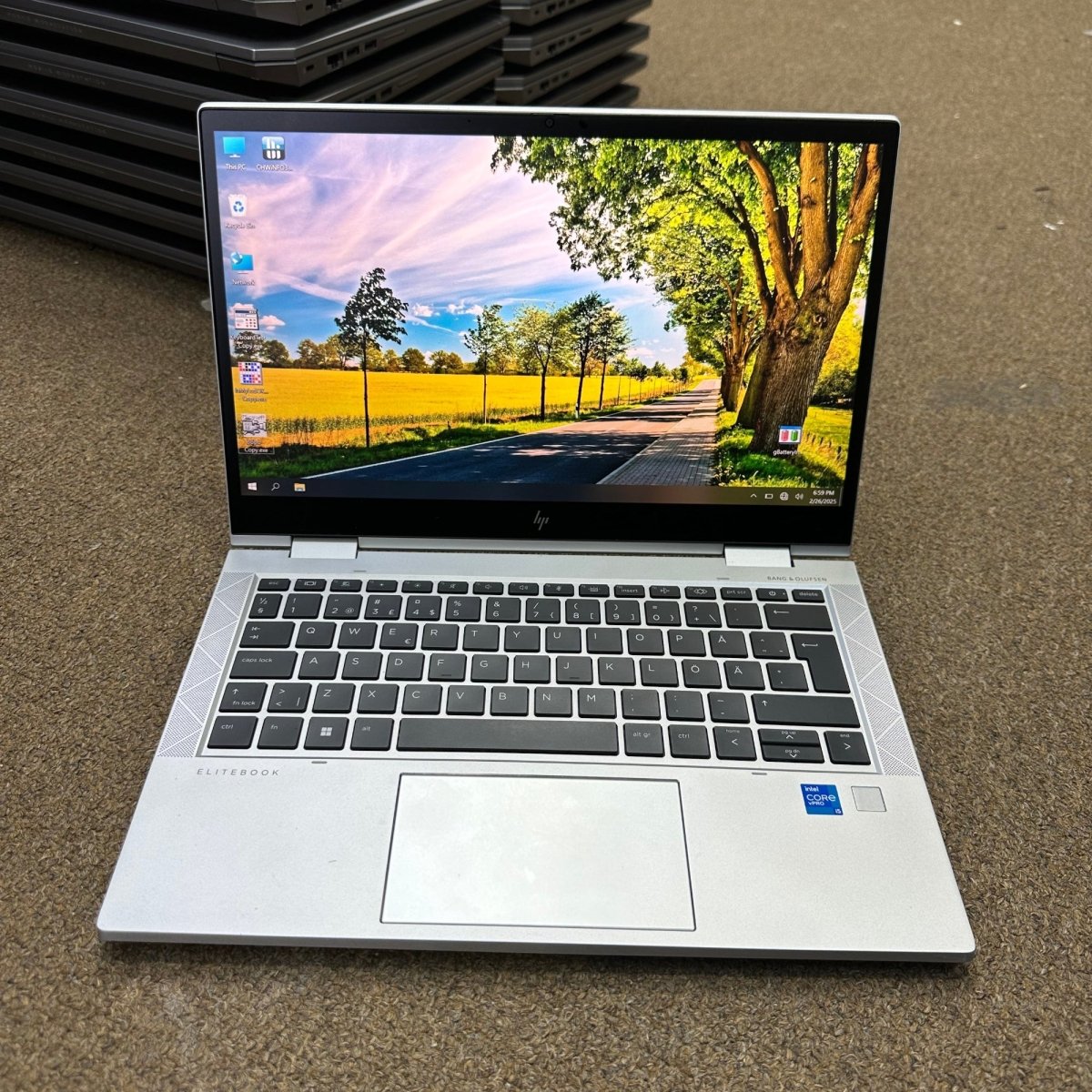 HP EliteBook x360 830 G8   11th Gen Core i5  16GB RAM  512GB SSD  Touchscreen, Backlit Keyboard
